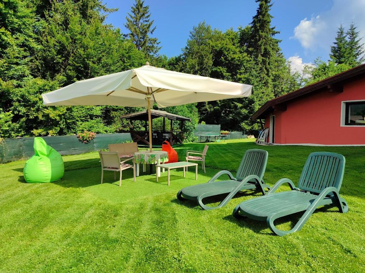 Albergo Villa Cristina โฟลกาเรีย ภายนอก รูปภาพ